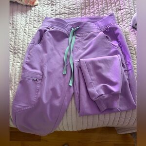 FIGS Scrub Joggers Size S Lavender/Aqua tie